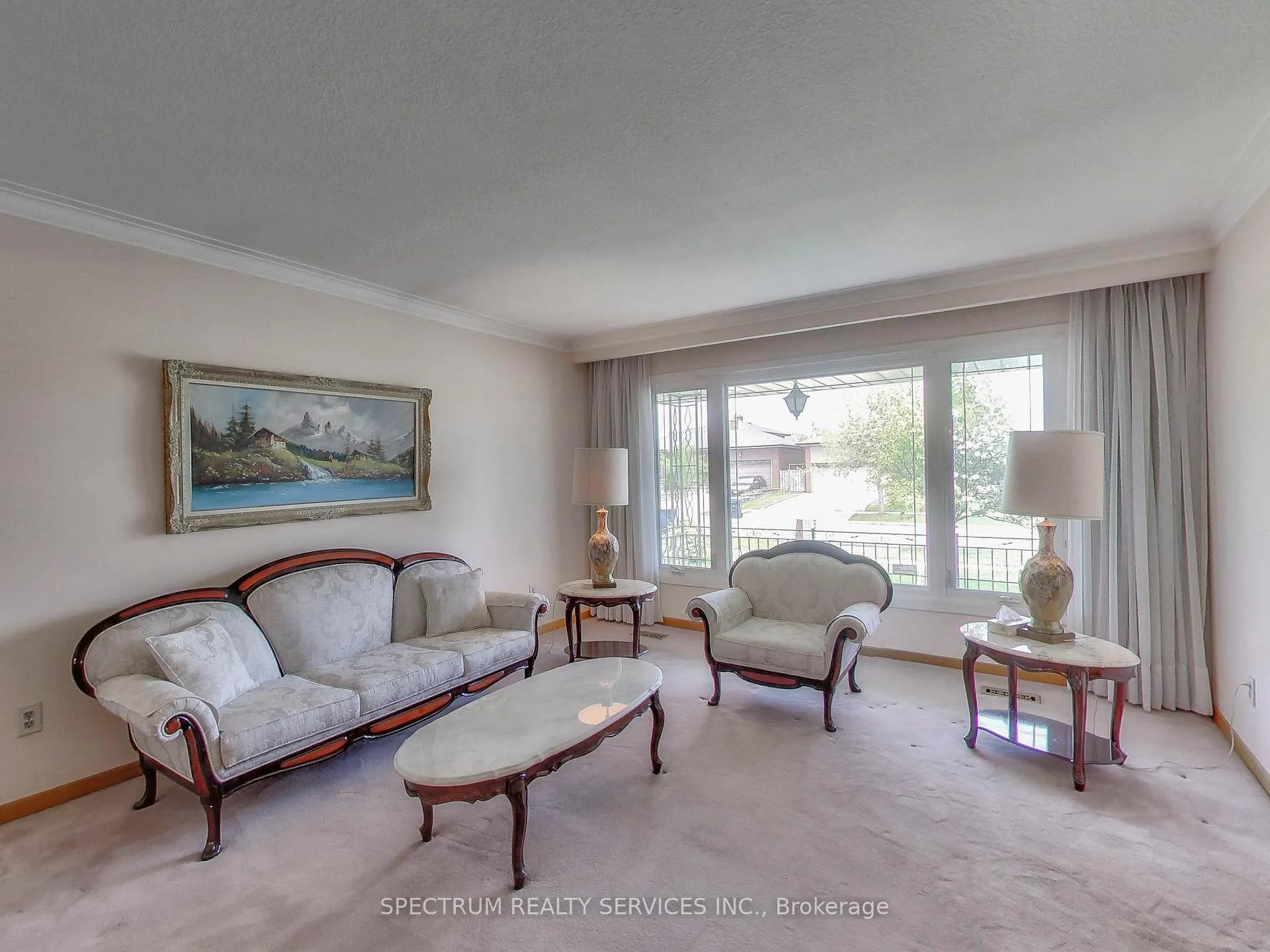 Photo 9 of 56 Blacksmith Crescent, North York, Black Creek — HOMEH