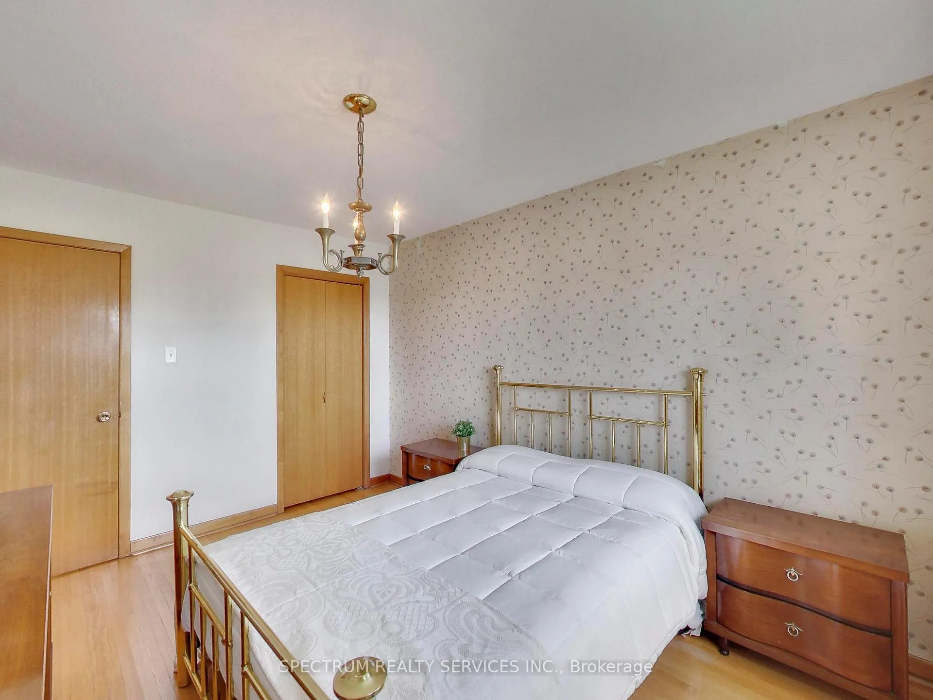 Photo 19 of 56 Blacksmith Crescent, North York, Black Creek — HOMEH