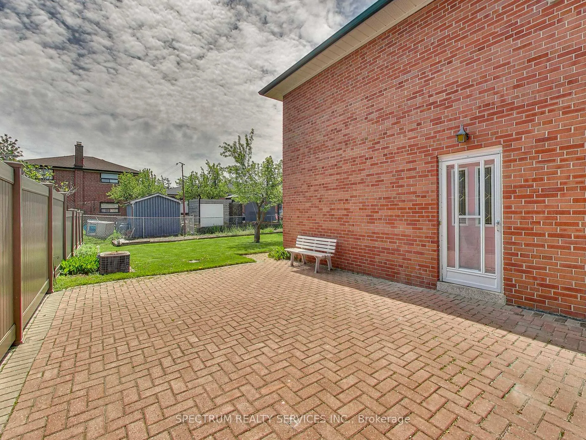 Photo 34 of 56 Blacksmith Crescent, North York, Black Creek — HOMEH