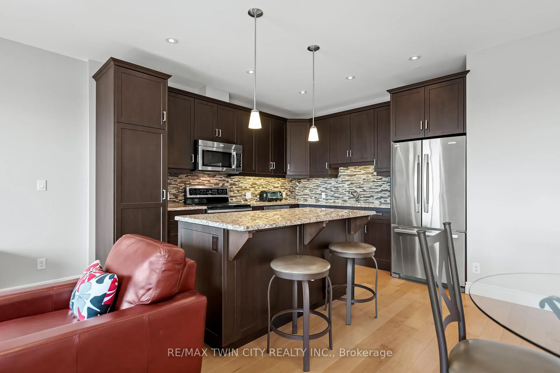 Photo 14 of Unit 706, 223 Erb Street W, Waterloo — HOMEH