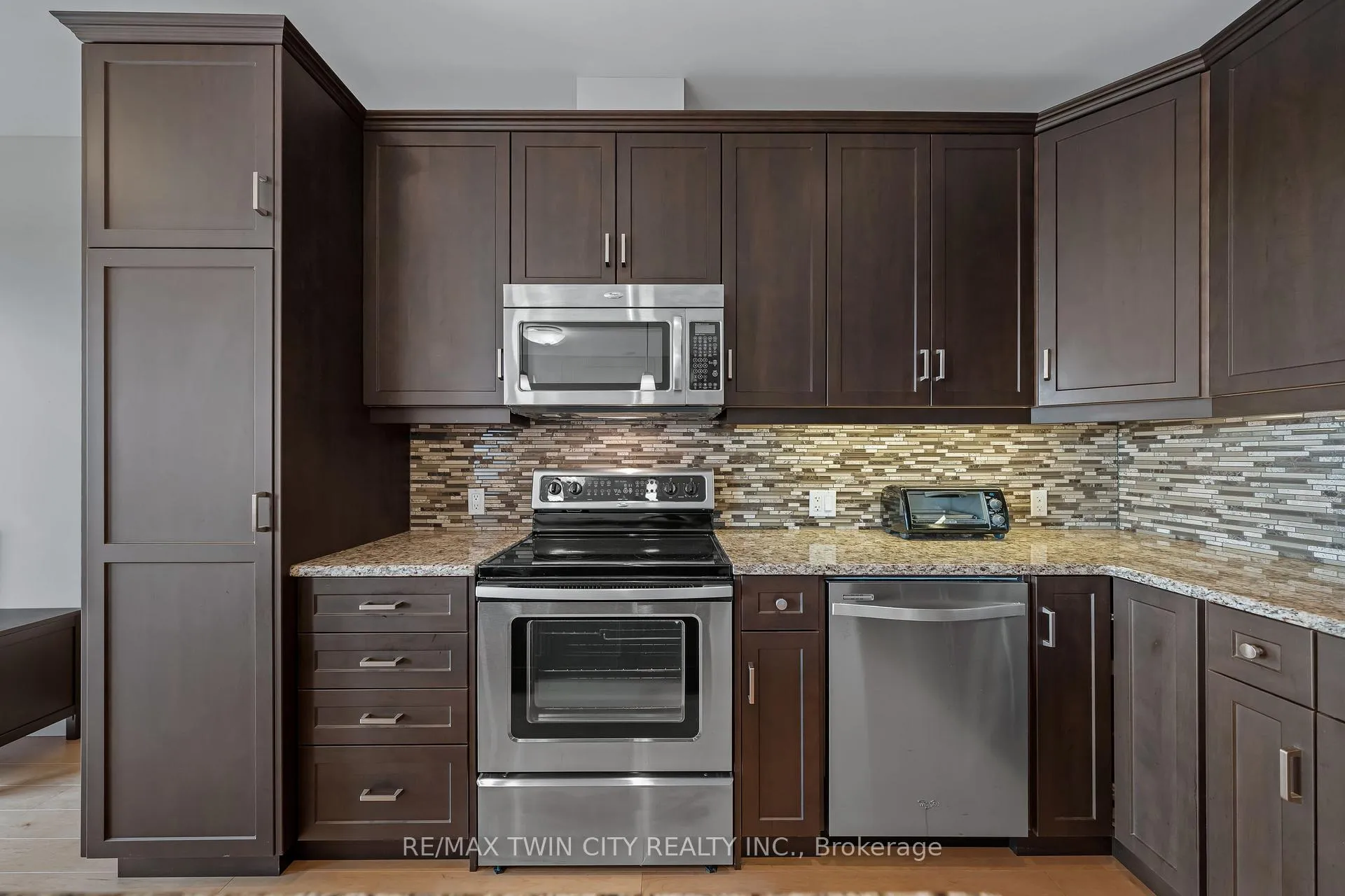 Photo 19 of Unit 706, 223 Erb Street W, Waterloo — HOMEH