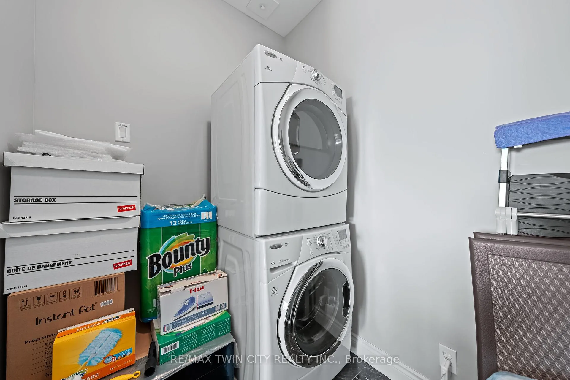 Photo 37 of Unit 706, 223 Erb Street W, Waterloo — HOMEH