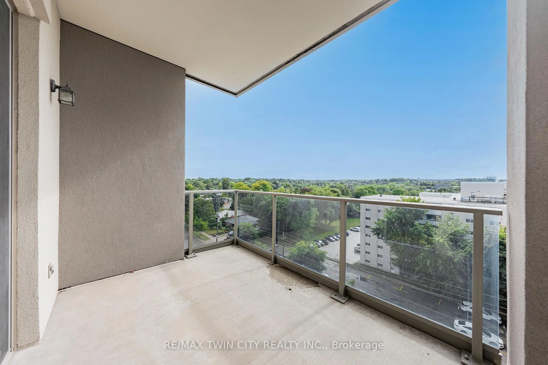 Photo 38 of Unit 706, 223 Erb Street W, Waterloo — HOMEH