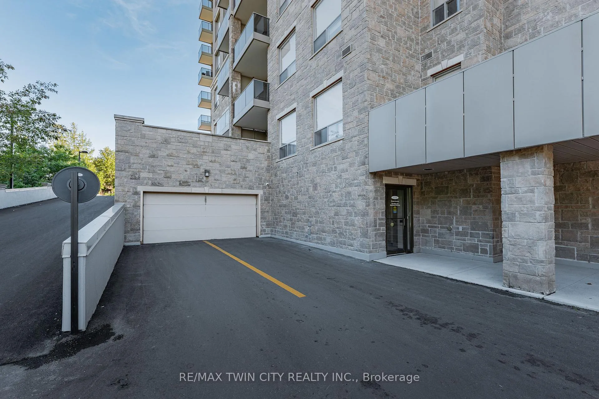 Photo 41 of Unit 706, 223 Erb Street W, Waterloo — HOMEH
