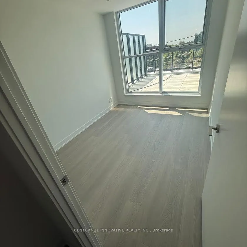 Photo 8 of Unit 413, 20 Deans Drive, Scarborough, Clairlea-Birchmount — HOMEH
