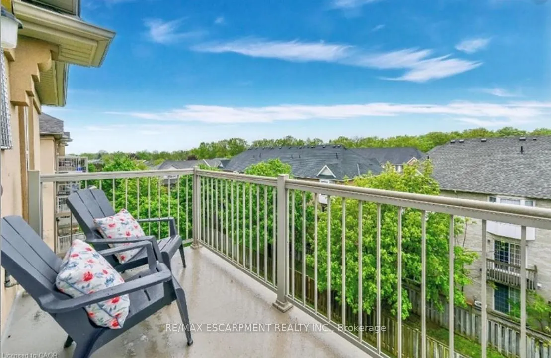 Photo 13 of Unit 401, 1830 Walkers Line, Burlington, Palmer — HOMEH