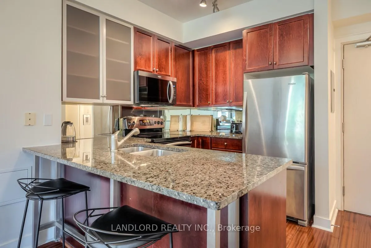 Photo 8 of Unit 202, 438 King Street W, Toronto, Waterfront Communities — HOMEH