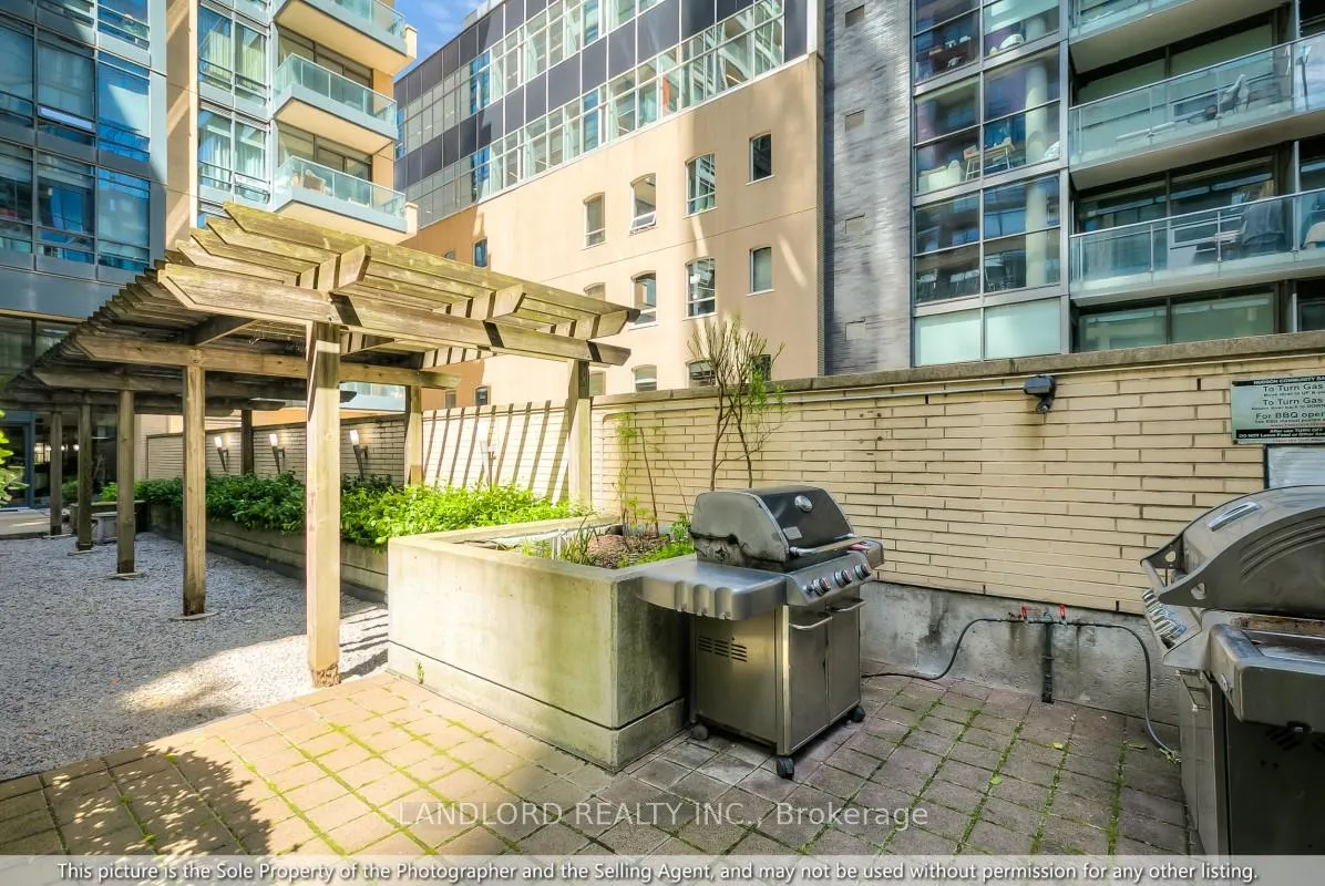 Photo 22 of Unit 202, 438 King Street W, Toronto, Waterfront Communities — HOMEH