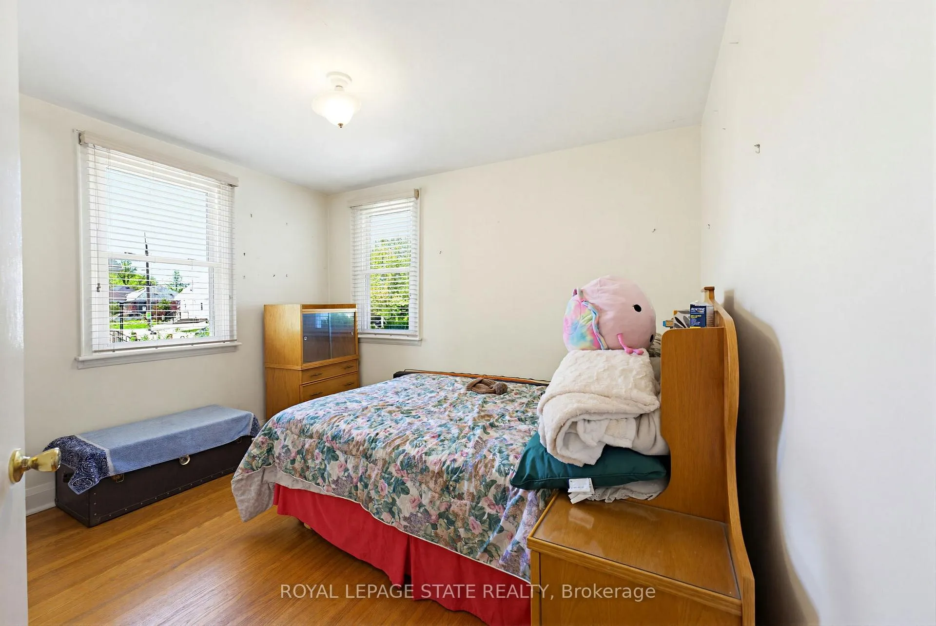 Photo 17 of 257 West 2nd Street, Hamilton, Bonnington — HOMEH