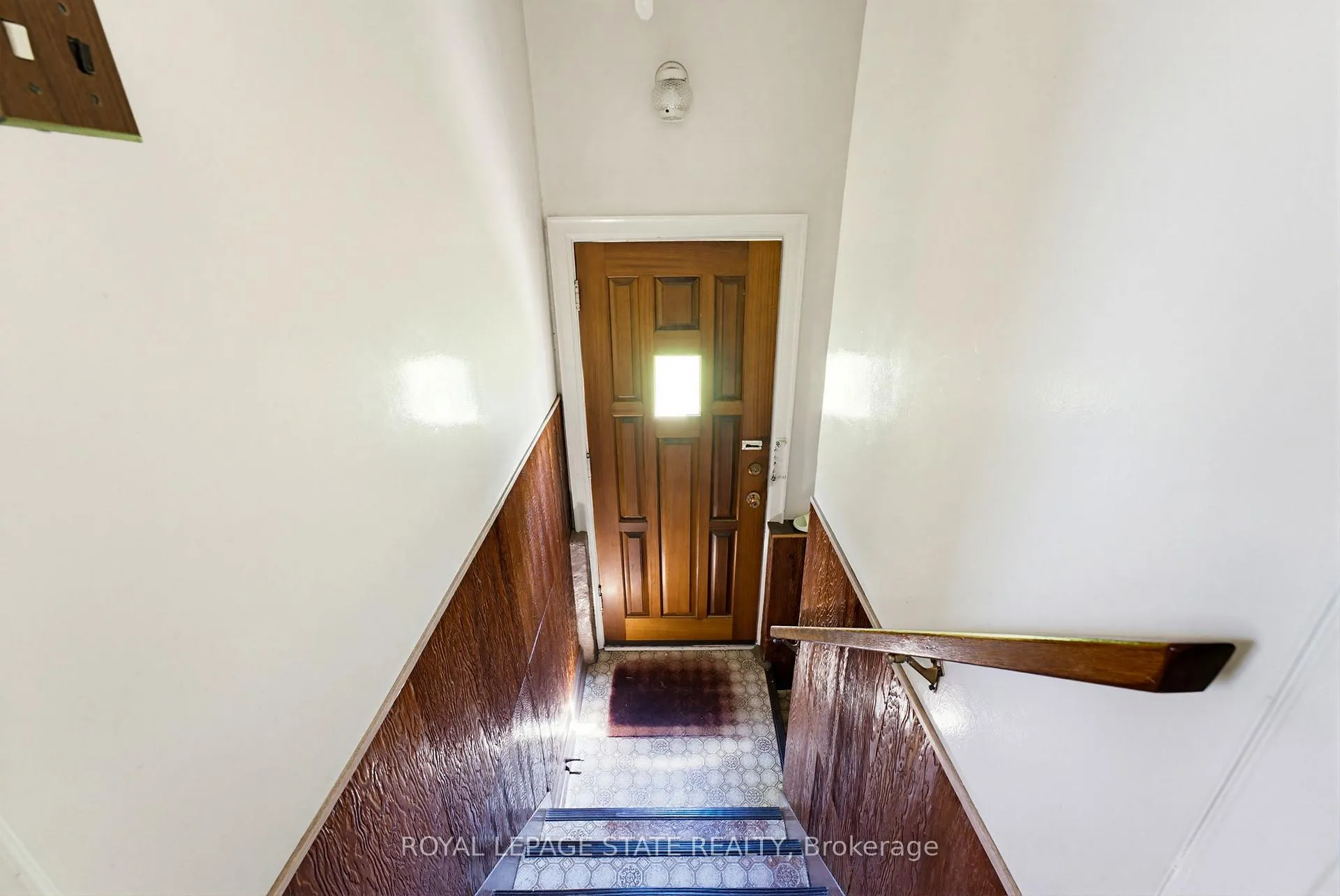 Photo 23 of 257 West 2nd Street, Hamilton, Bonnington — HOMEH
