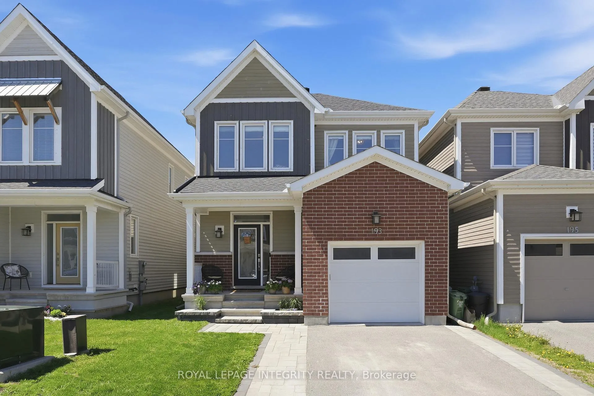 Photo 1 of 193 Equitation Circle, Ottawa, Goulbourn Twp From Franktown Rd/South To Rideau — HOMEH