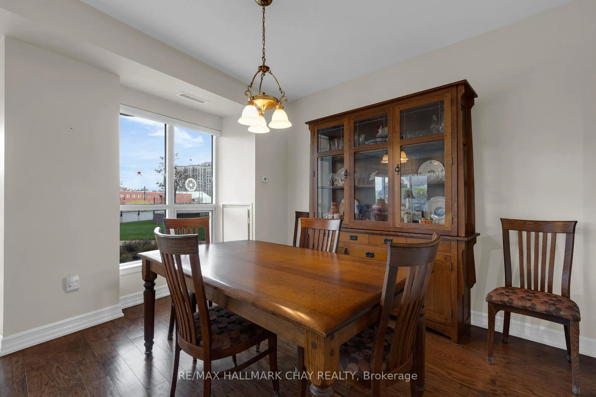 Photo 7 of Unit 308, 6 Toronto Street, Barrie, City Centre — HOMEH