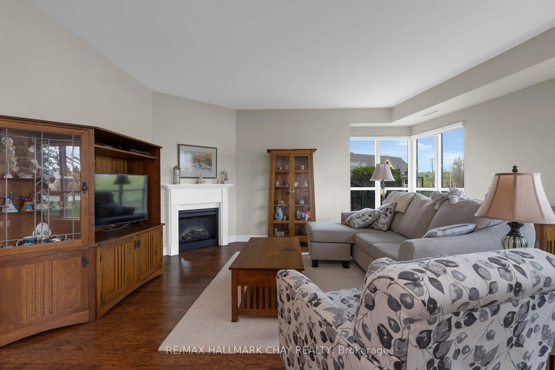 Photo 10 of Unit 308, 6 Toronto Street, Barrie, City Centre — HOMEH