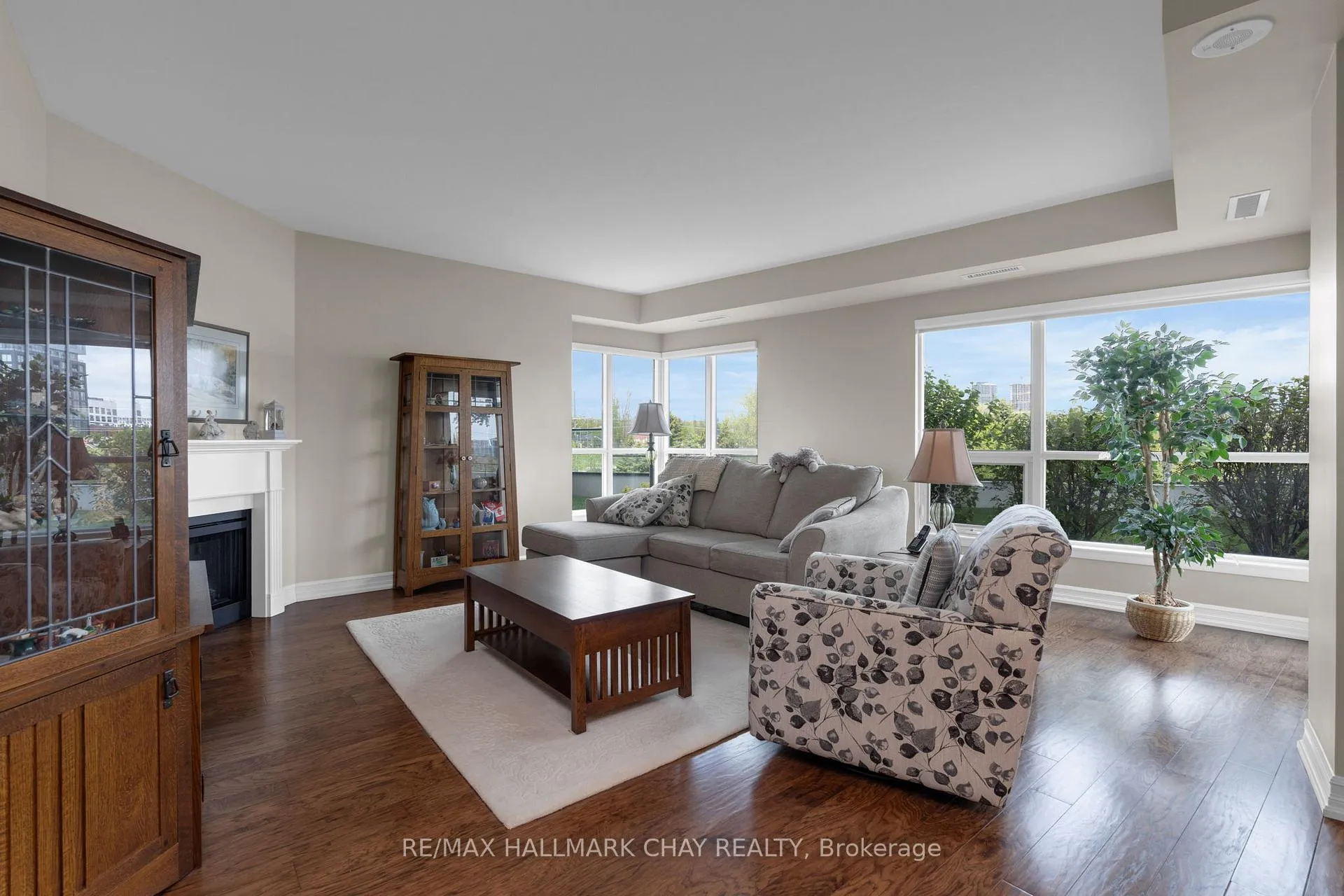 Photo 11 of Unit 308, 6 Toronto Street, Barrie, City Centre — HOMEH