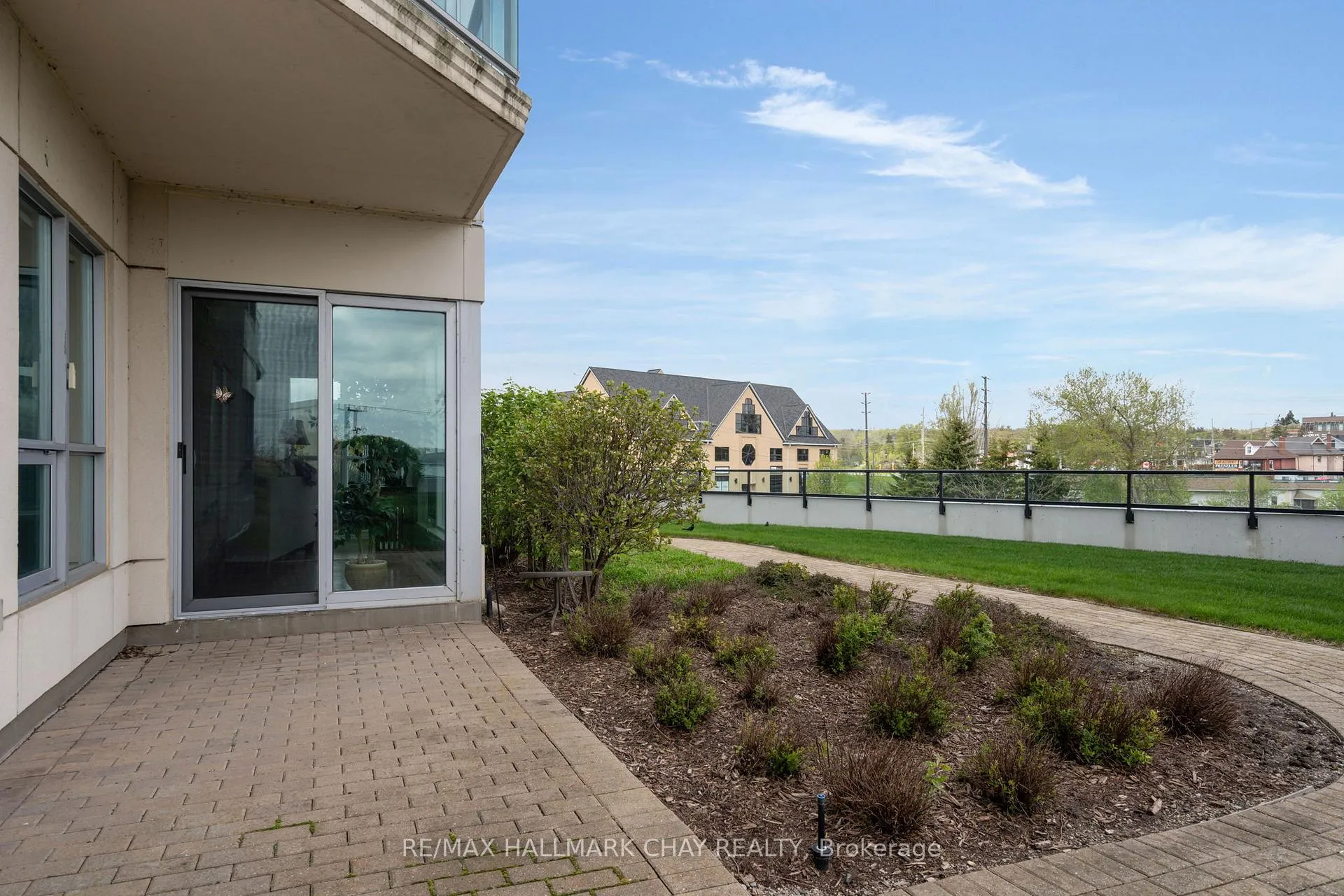 Photo 37 of Unit 308, 6 Toronto Street, Barrie, City Centre — HOMEH