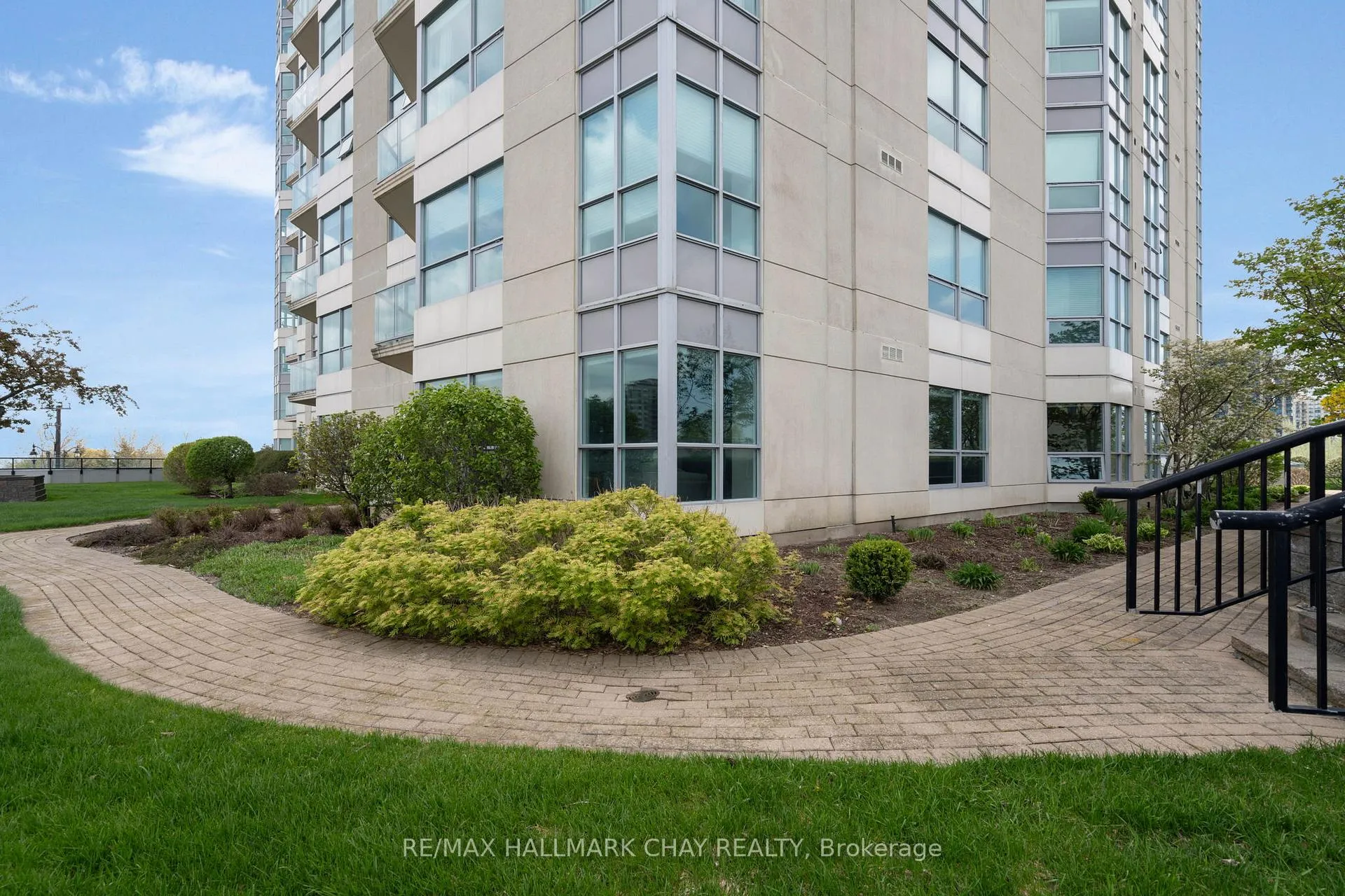 Photo 40 of Unit 308, 6 Toronto Street, Barrie, City Centre — HOMEH