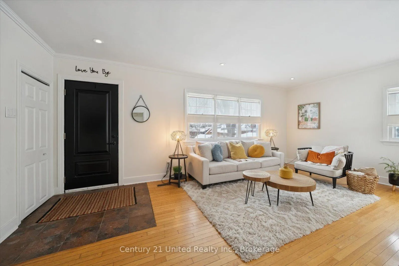 Photo 3 of 375 Albertus Avenue, Peterborough, Town Ward 3 — HOMEH