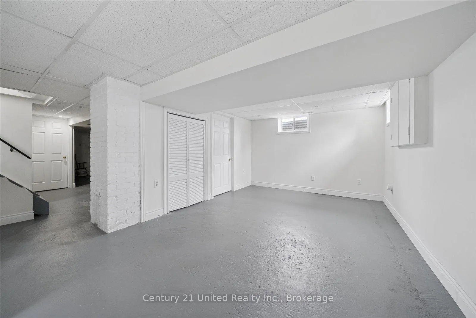 Photo 32 of 375 Albertus Avenue, Peterborough, Town Ward 3 — HOMEH