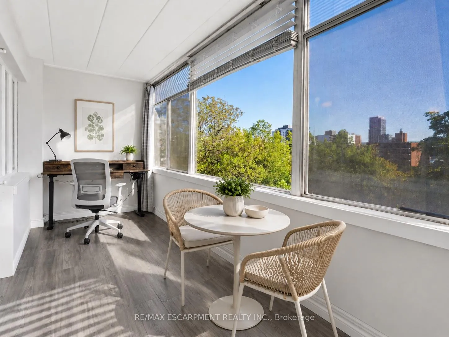 Photo 25 of Unit 404, 107 St. Joseph's Drive, Hamilton, Corktown — HOMEH
