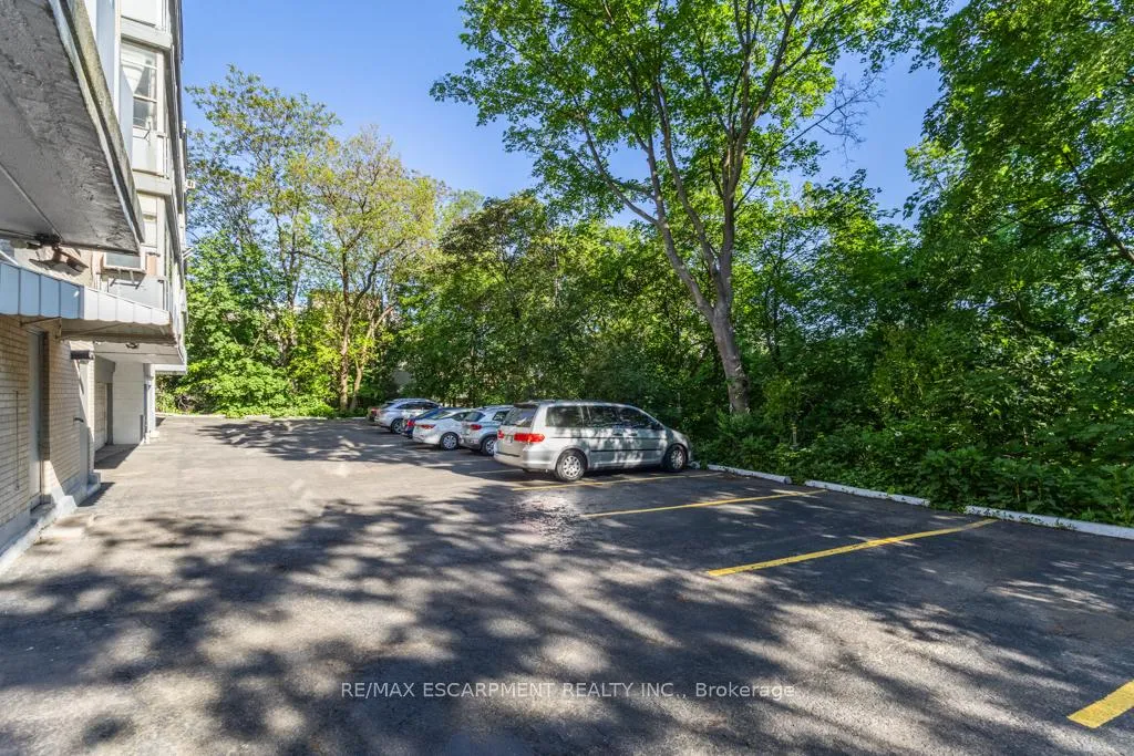 Photo 29 of Unit 404, 107 St. Joseph's Drive, Hamilton, Corktown — HOMEH