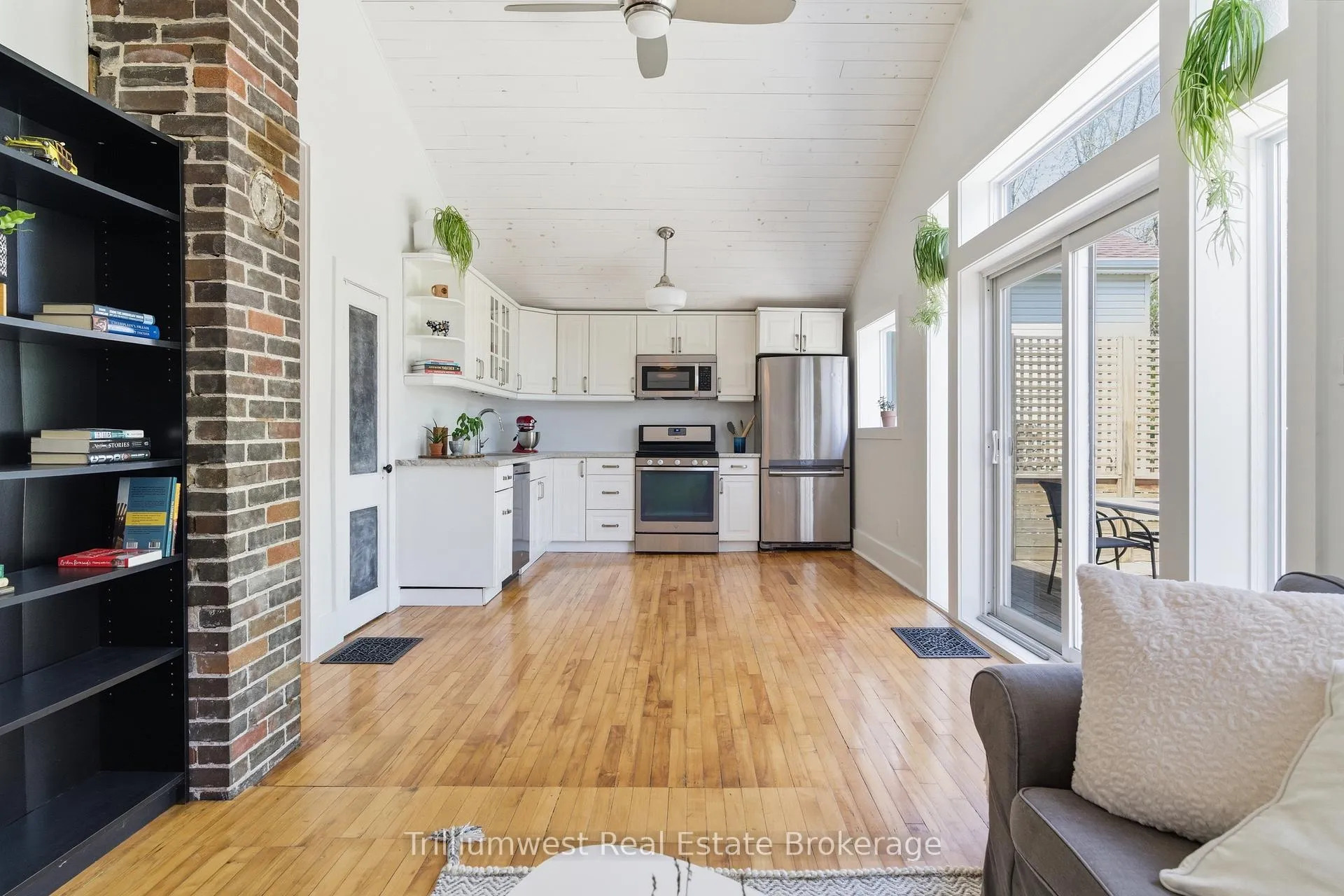 Photo 11 of 78 Essex Street, Guelph, Downtown — HOMEH