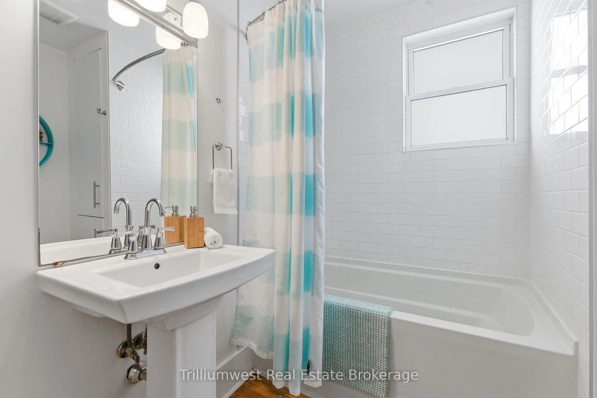Photo 15 of 78 Essex Street, Guelph, Downtown — HOMEH