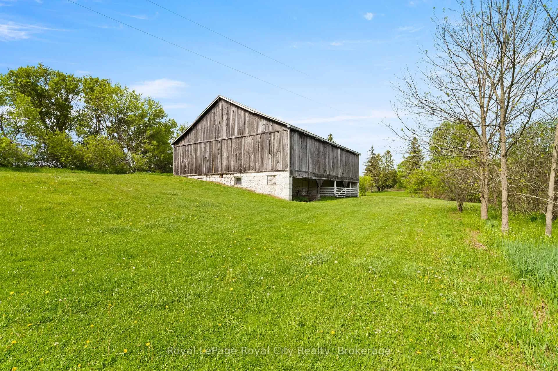 Photo 8 of 4963 Sixth Line, Guelph/Eramosa, Rural Guelph/Eramosa East — HOMEH