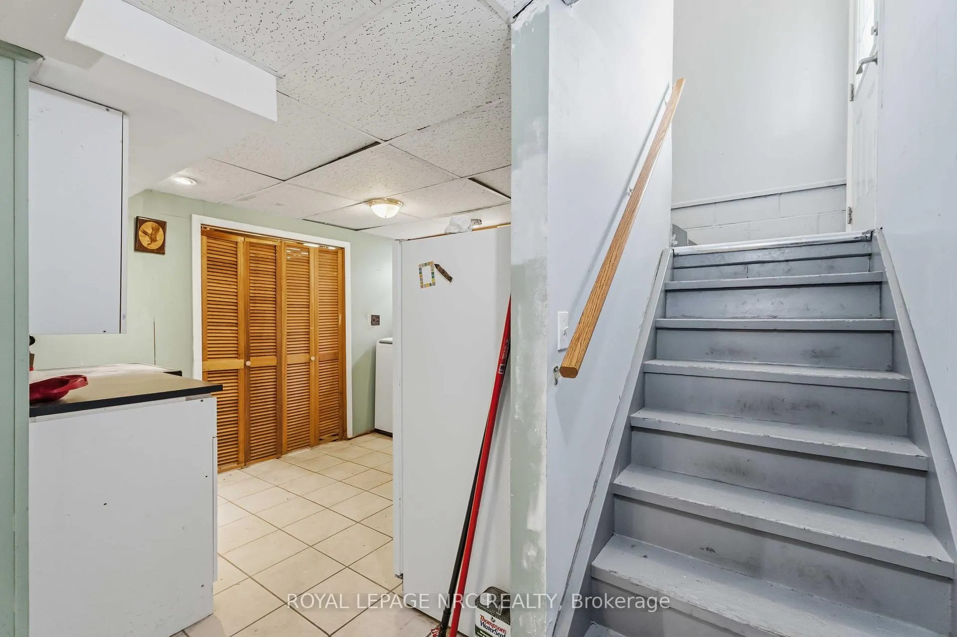 Photo 25 of 7101 Roger Crescent, Niagara Falls, Arad/Fallsview — HOMEH
