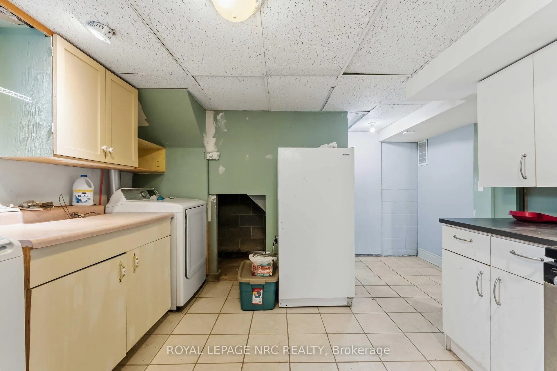 Photo 26 of 7101 Roger Crescent, Niagara Falls, Arad/Fallsview — HOMEH