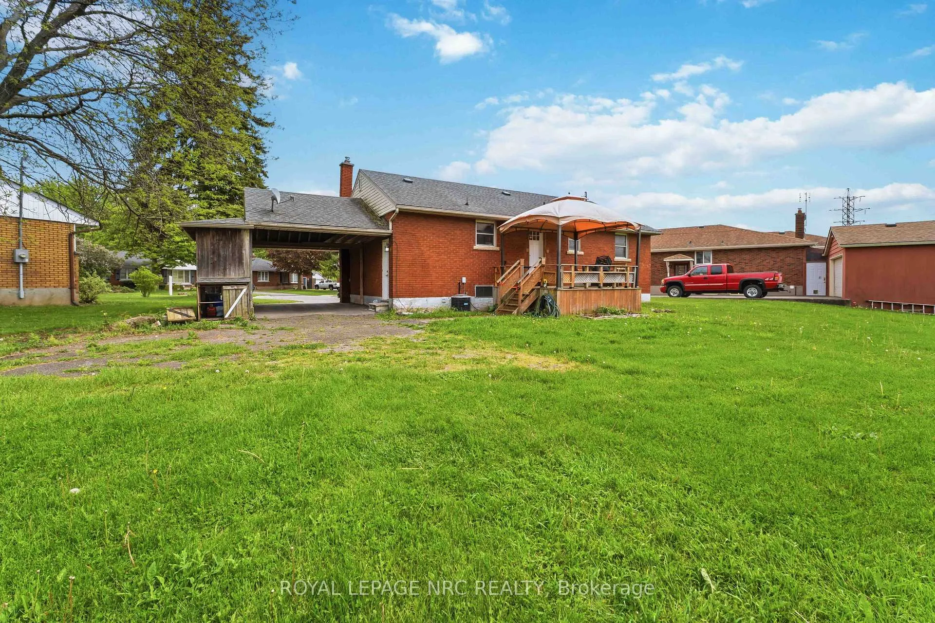Photo 42 of 7101 Roger Crescent, Niagara Falls, Arad/Fallsview — HOMEH