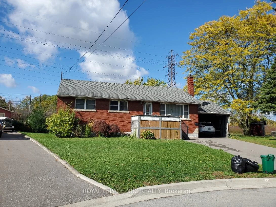 Photo 2 of 7101 Roger Crescent, Niagara Falls, Arad/Fallsview — HOMEH
