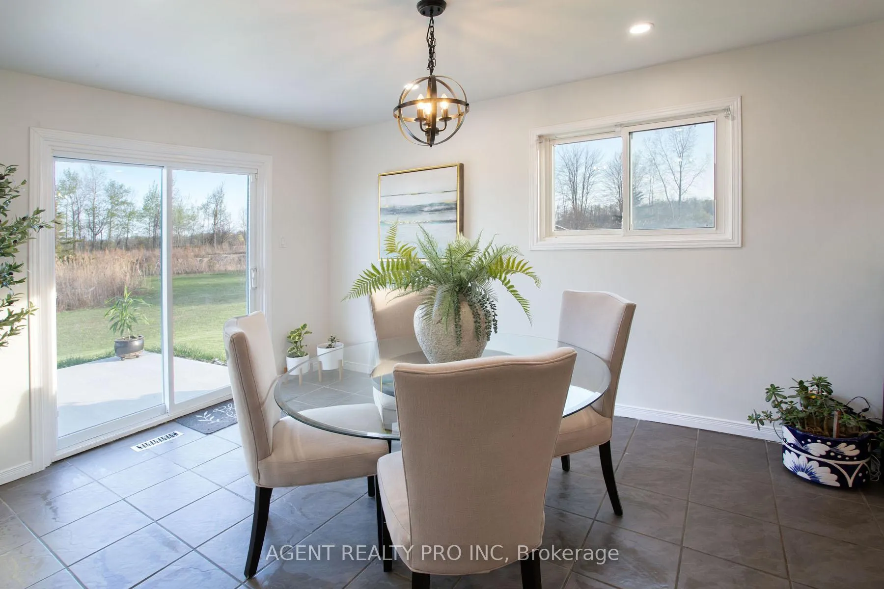 Photo 26 of 6571 Carroll Drive, Southwest Middlesex, Rural Southwest Middlesex — HOMEH