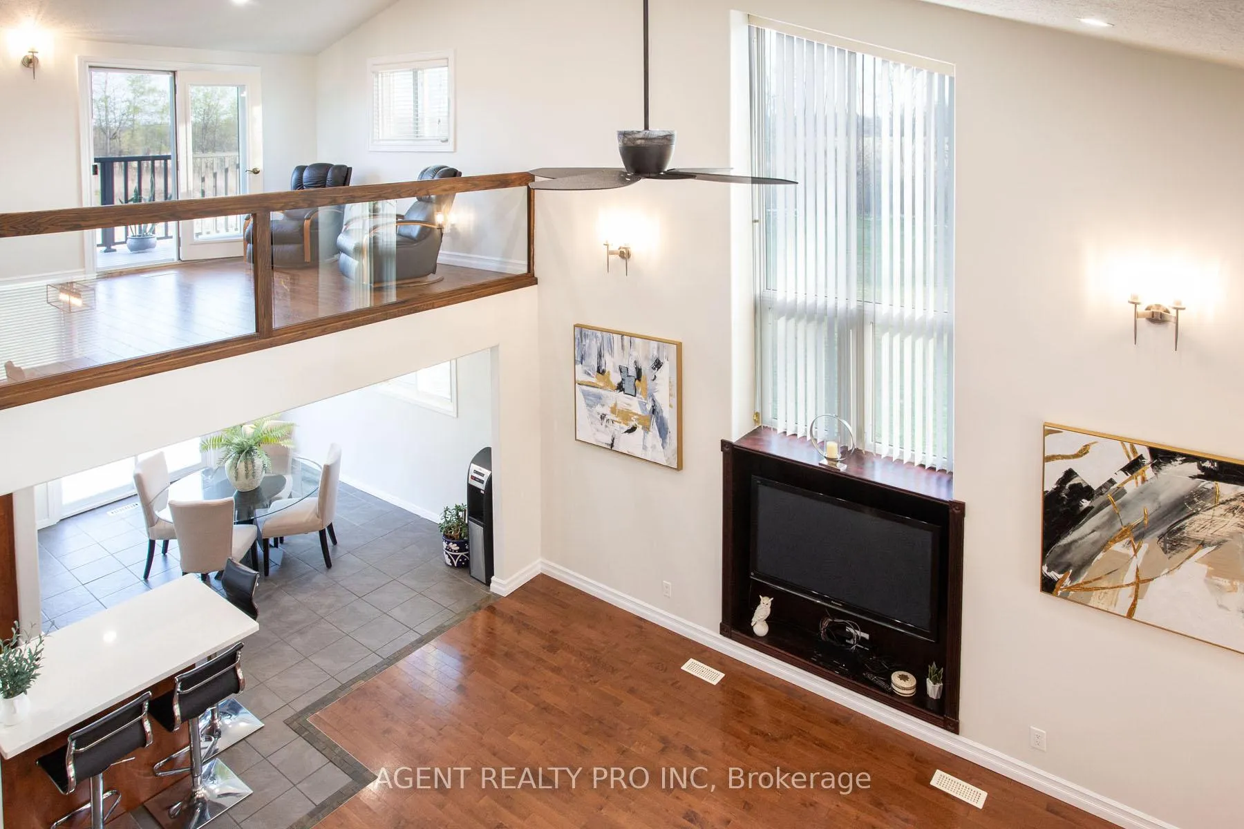Photo 3 of 6571 Carroll Drive, Southwest Middlesex, Rural Southwest Middlesex — HOMEH