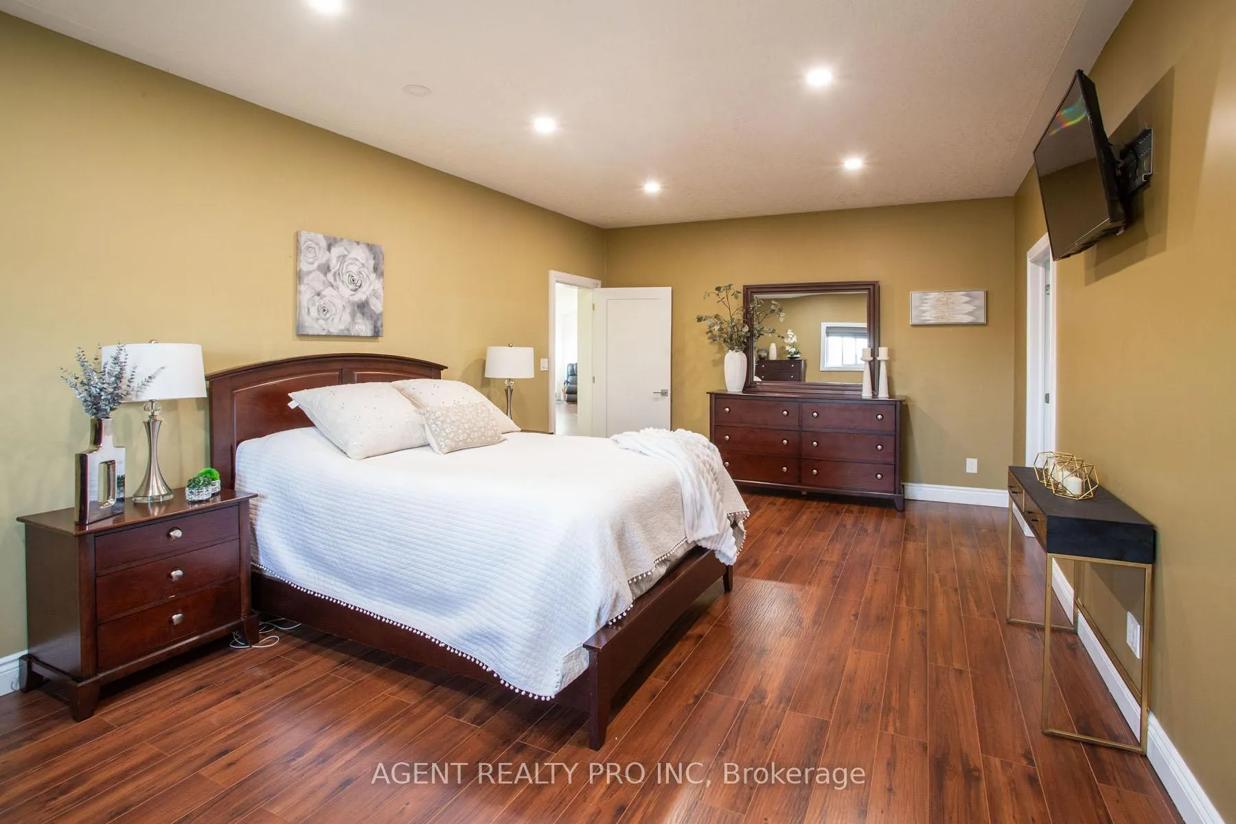 Photo 41 of 6571 Carroll Drive, Southwest Middlesex, Rural Southwest Middlesex — HOMEH