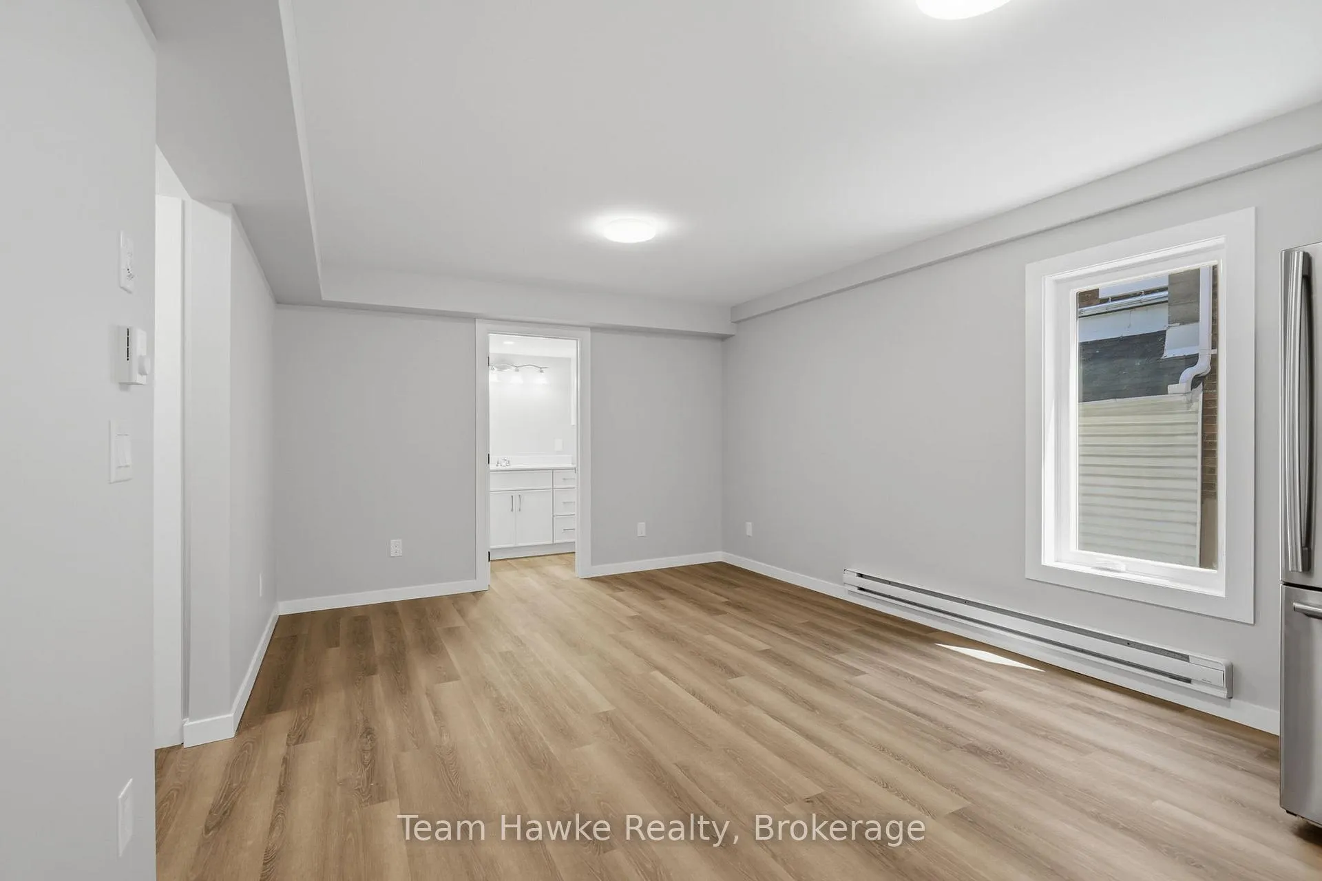 Photo 8 of 64 Matchedash Street S, Orillia — HOMEH
