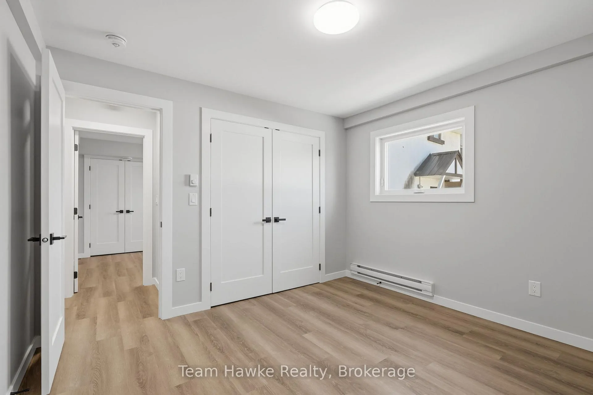 Photo 13 of 64 Matchedash Street S, Orillia — HOMEH