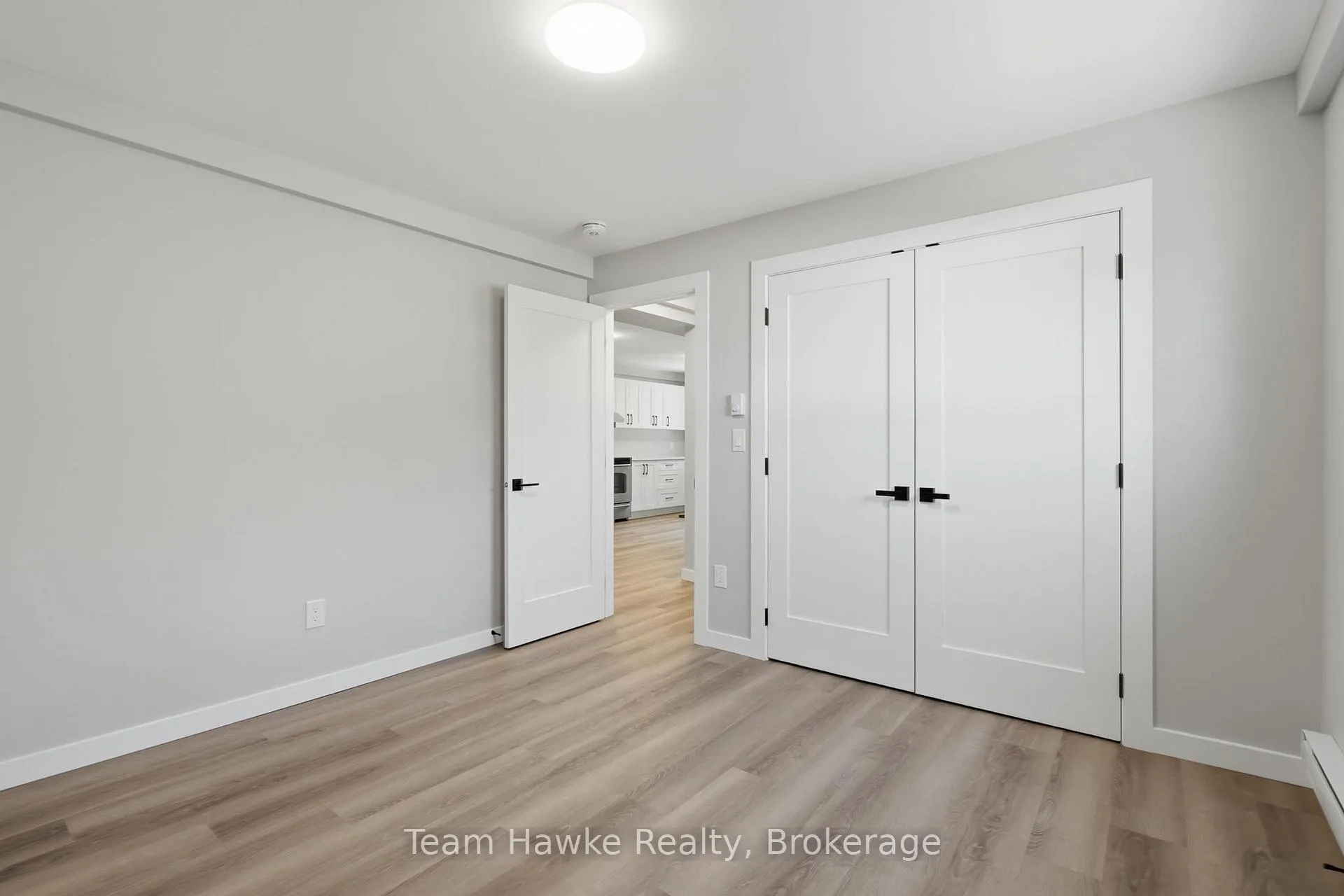Photo 14 of 64 Matchedash Street S, Orillia — HOMEH