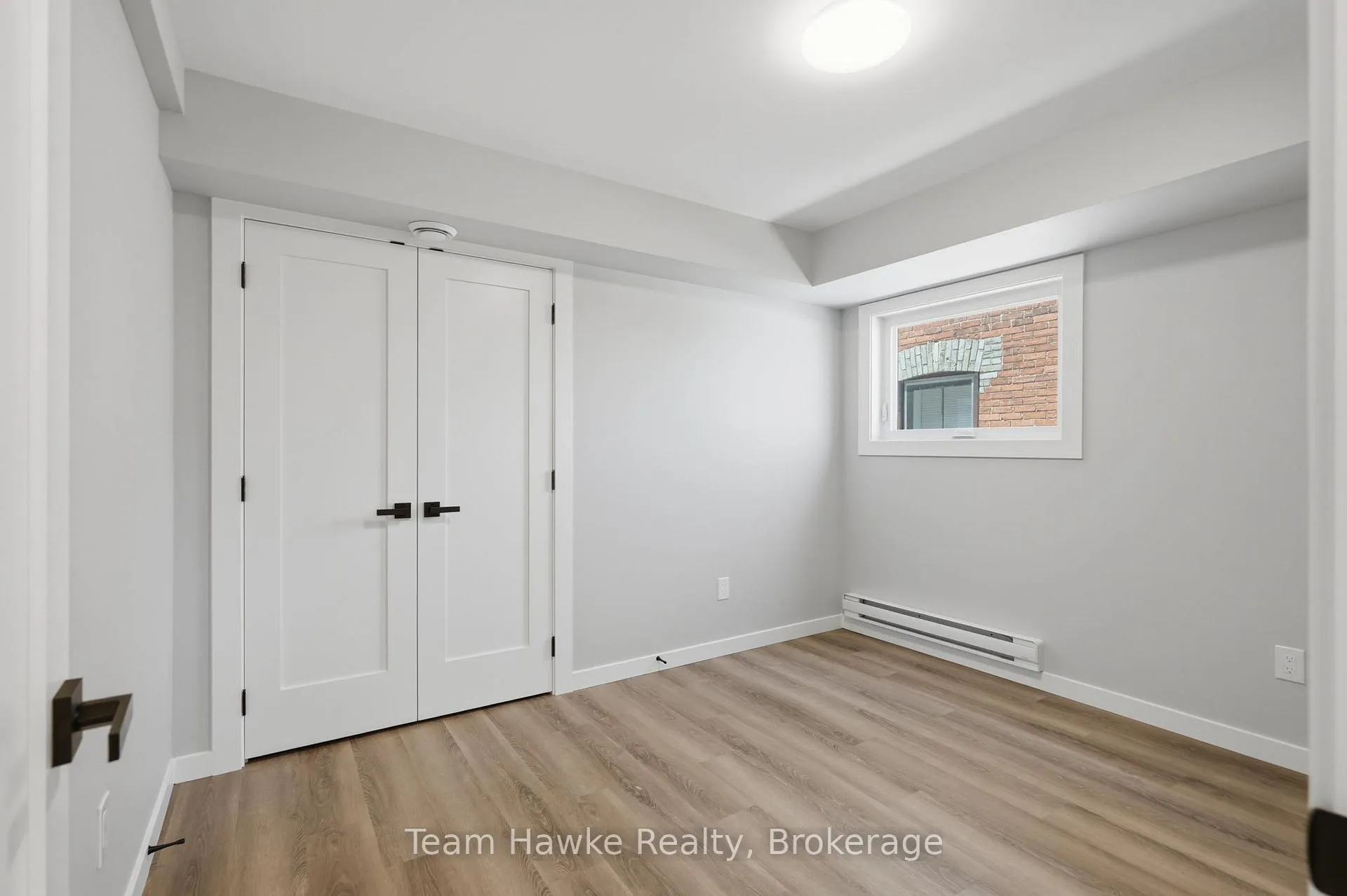 Photo 16 of 64 Matchedash Street S, Orillia — HOMEH