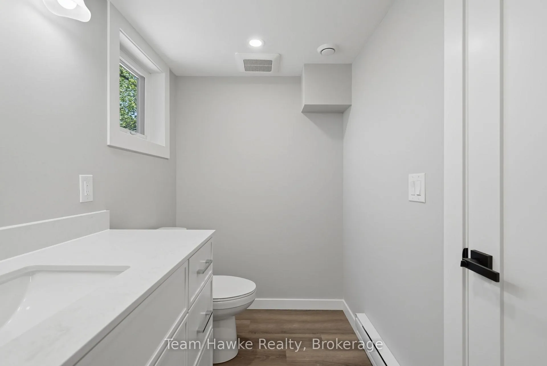 Photo 20 of 64 Matchedash Street S, Orillia — HOMEH
