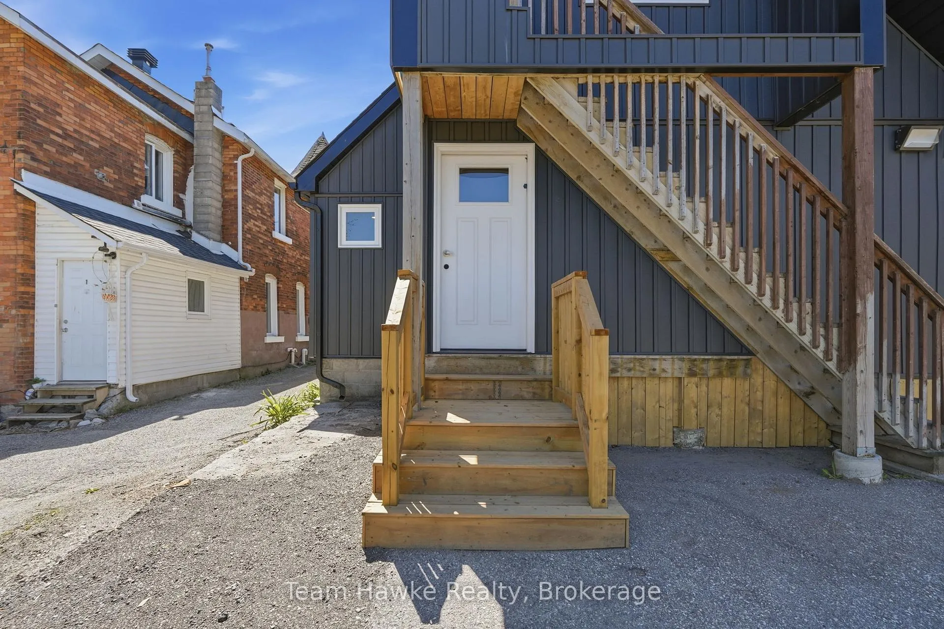 Photo 21 of 64 Matchedash Street S, Orillia — HOMEH