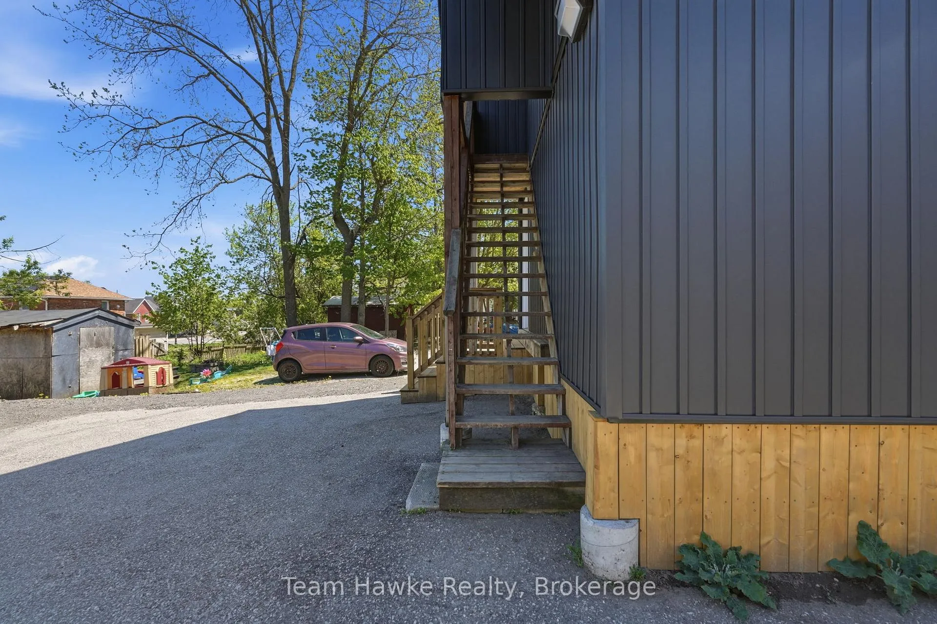 Photo 24 of 64 Matchedash Street S, Orillia — HOMEH