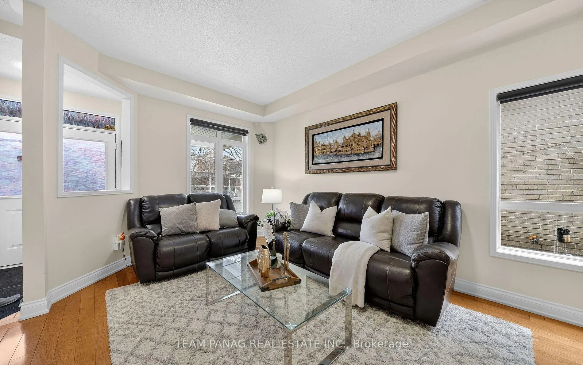 Photo 5 of 24 Overture Lane, Brampton, Bramalea North Industrial — HOMEH