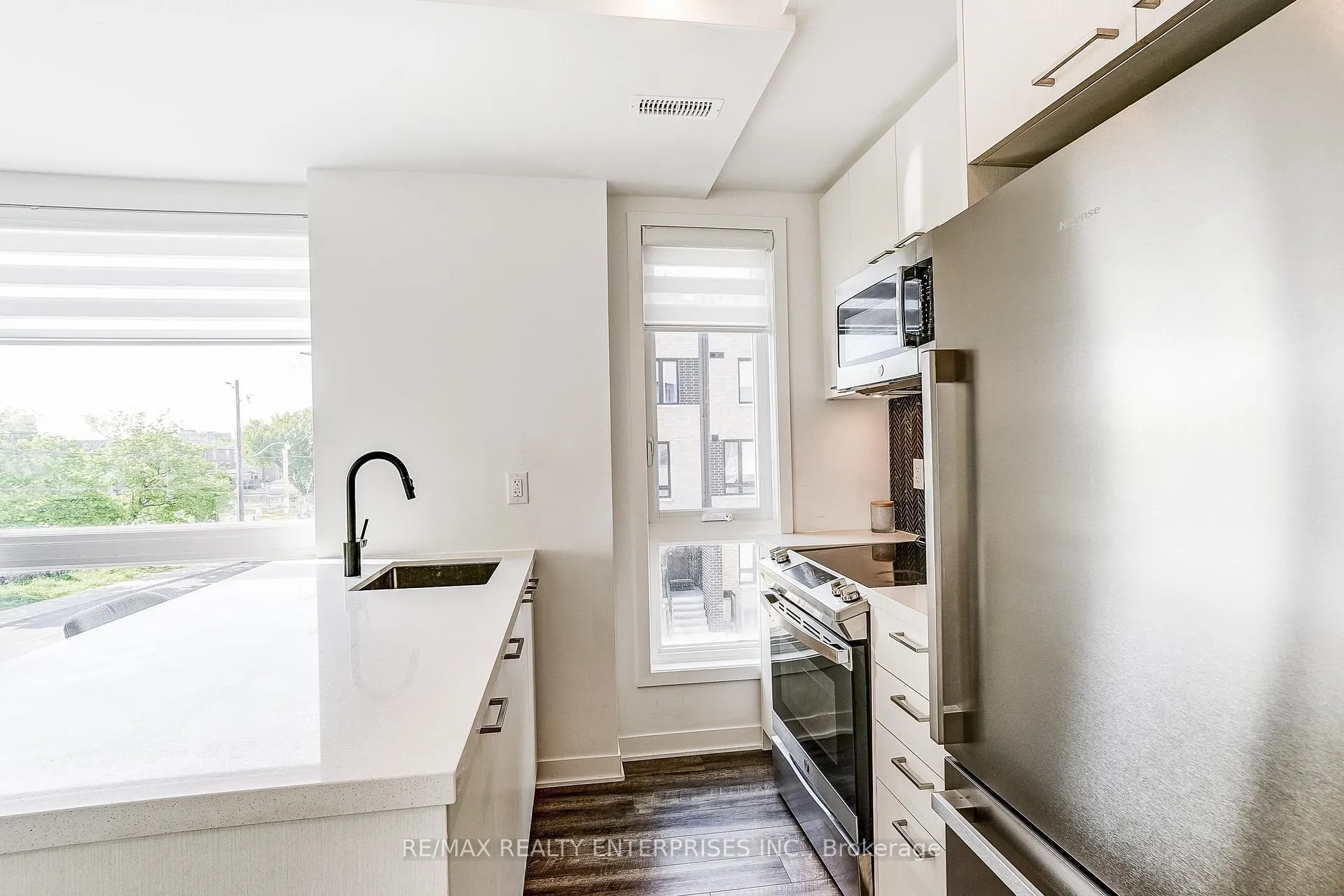 Photo 12 of Unit 16, 40 Ed Clark Gardens, Toronto, Weston-Pellam Park — HOMEH