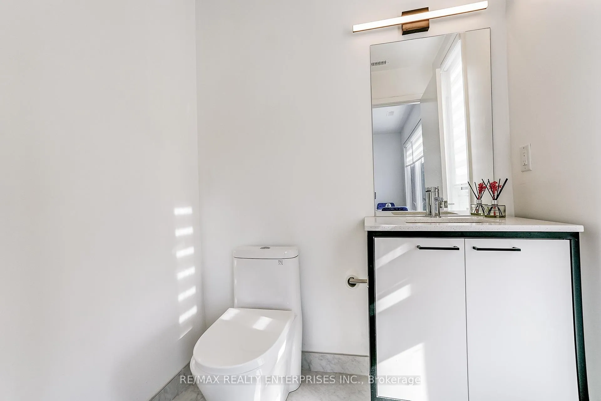 Photo 14 of Unit 16, 40 Ed Clark Gardens, Toronto, Weston-Pellam Park — HOMEH