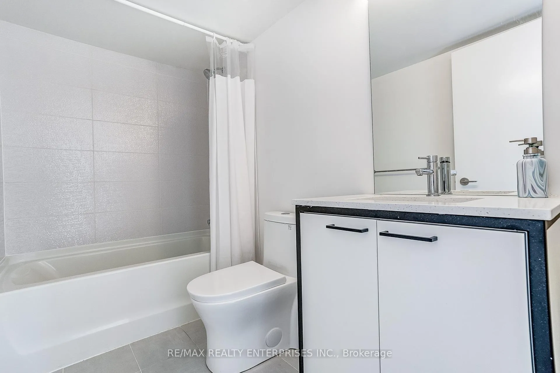 Photo 21 of Unit 16, 40 Ed Clark Gardens, Toronto, Weston-Pellam Park — HOMEH