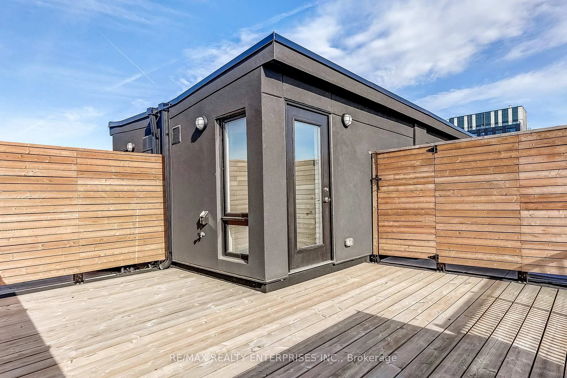 Photo 23 of Unit 16, 40 Ed Clark Gardens, Toronto, Weston-Pellam Park — HOMEH
