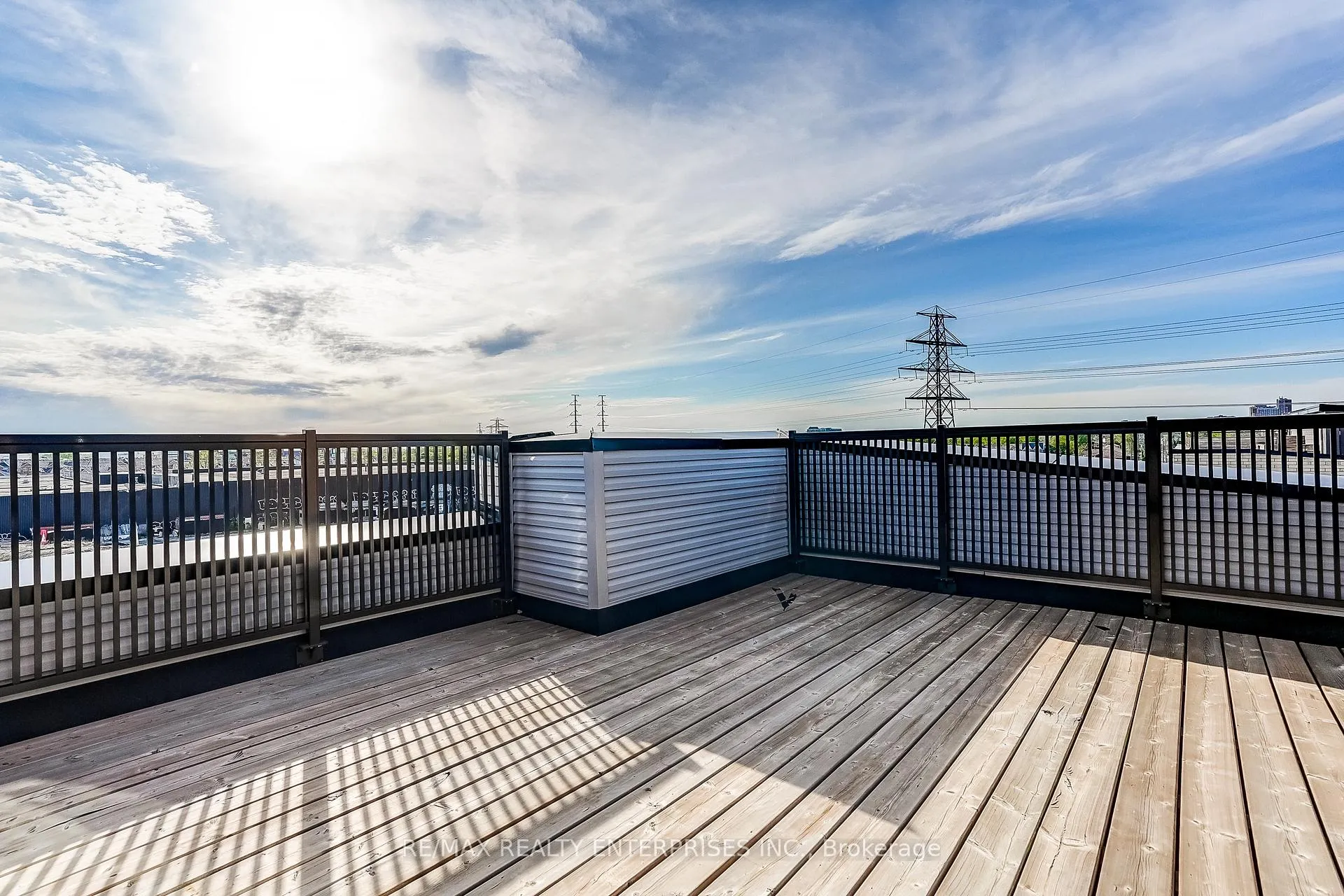 Photo 26 of Unit 16, 40 Ed Clark Gardens, Toronto, Weston-Pellam Park — HOMEH