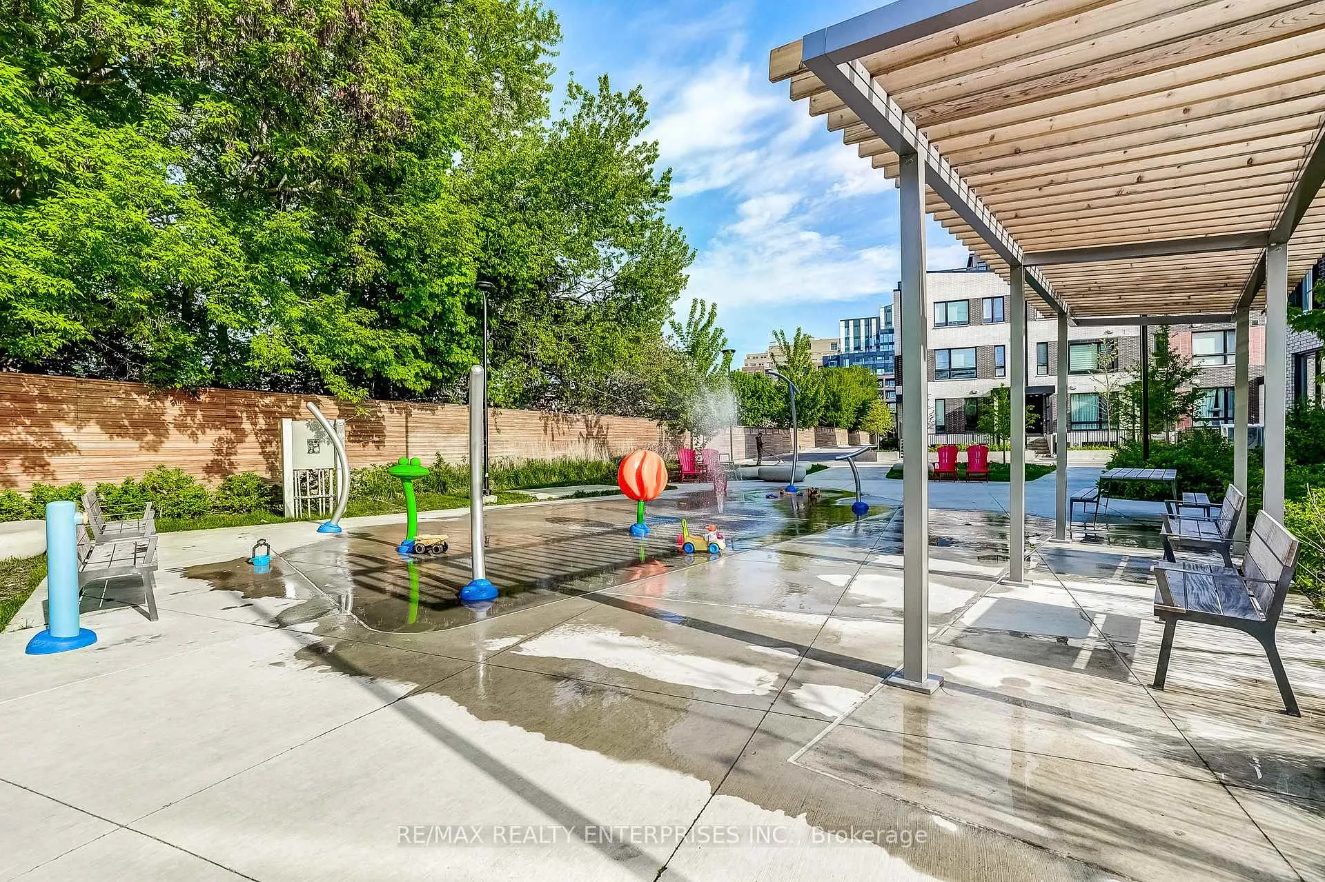 Photo 31 of Unit 16, 40 Ed Clark Gardens, Toronto, Weston-Pellam Park — HOMEH