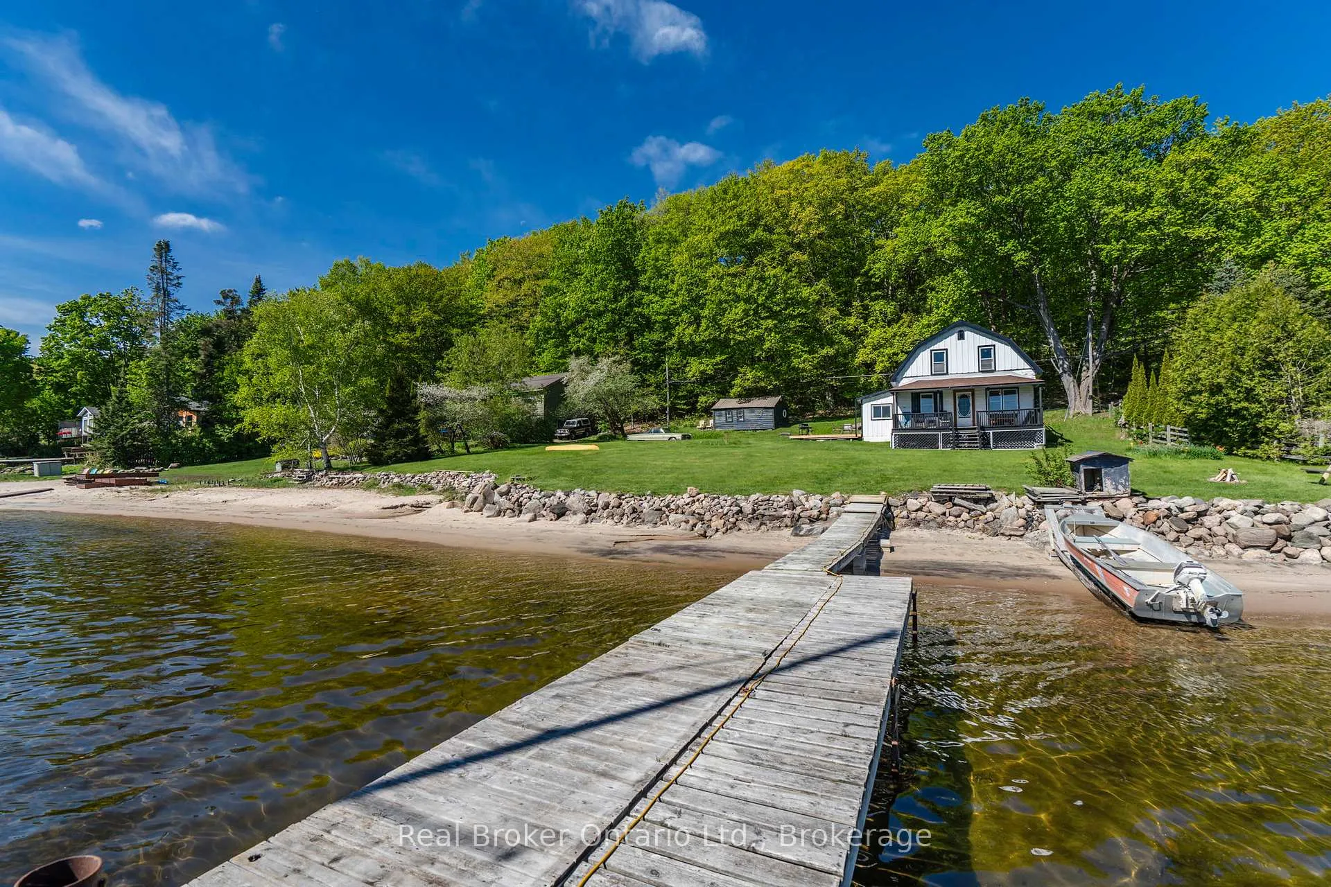 Photo 1 of 437 Champlain Road, Penetanguishene — HOMEH