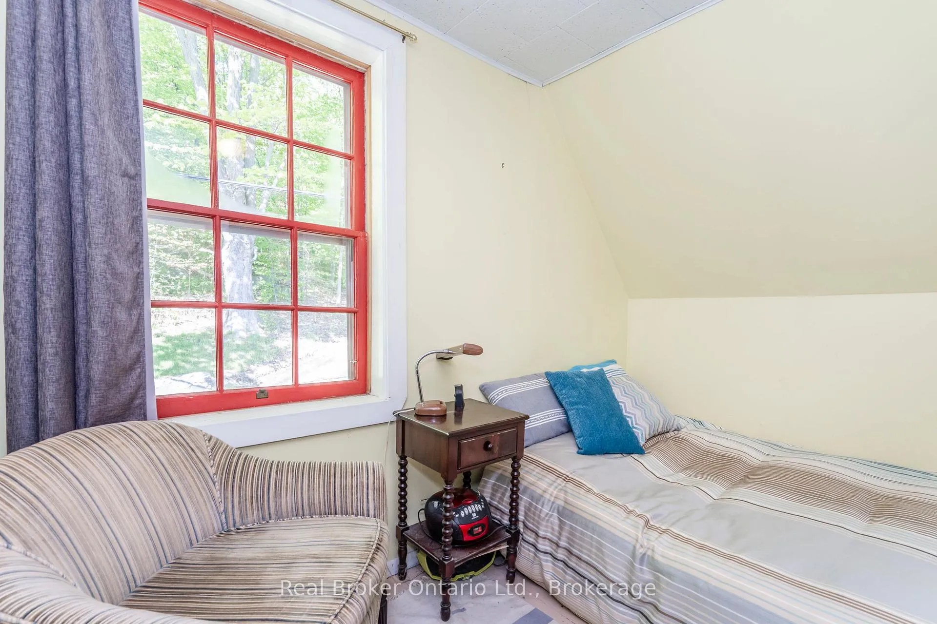 Photo 20 of 437 Champlain Road, Penetanguishene — HOMEH